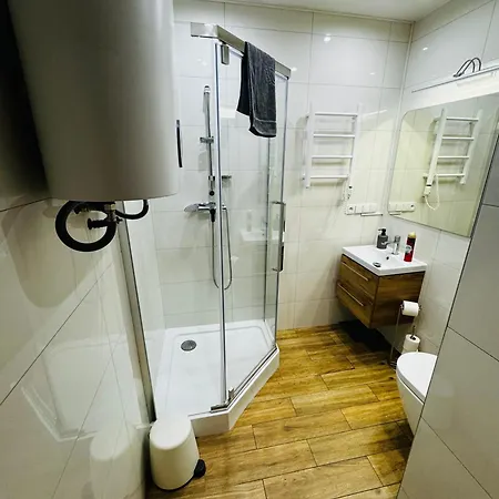 Apartament Flaming Z Balkonem - Scisle Centrum Naprzeciwko Pkp I Pks - Darmowy Parking - Bezplatne Pozne Wymeldowanie - Wystawiamy Fv - Self Check In Opole Exterior photo